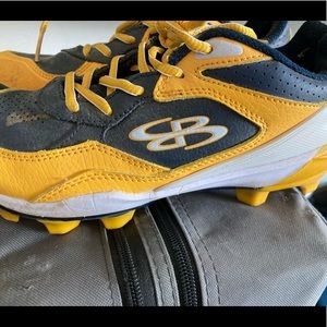 Boombah Softball Cleats (Gold/Navy) women’s size 7.5